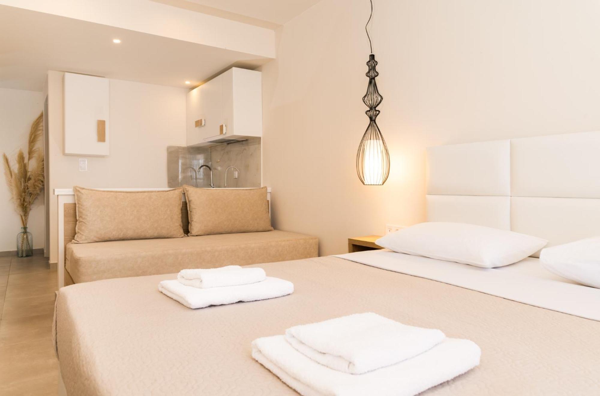 Mystery Suites And Apartments Néoi Póroi Eksteriør bilde