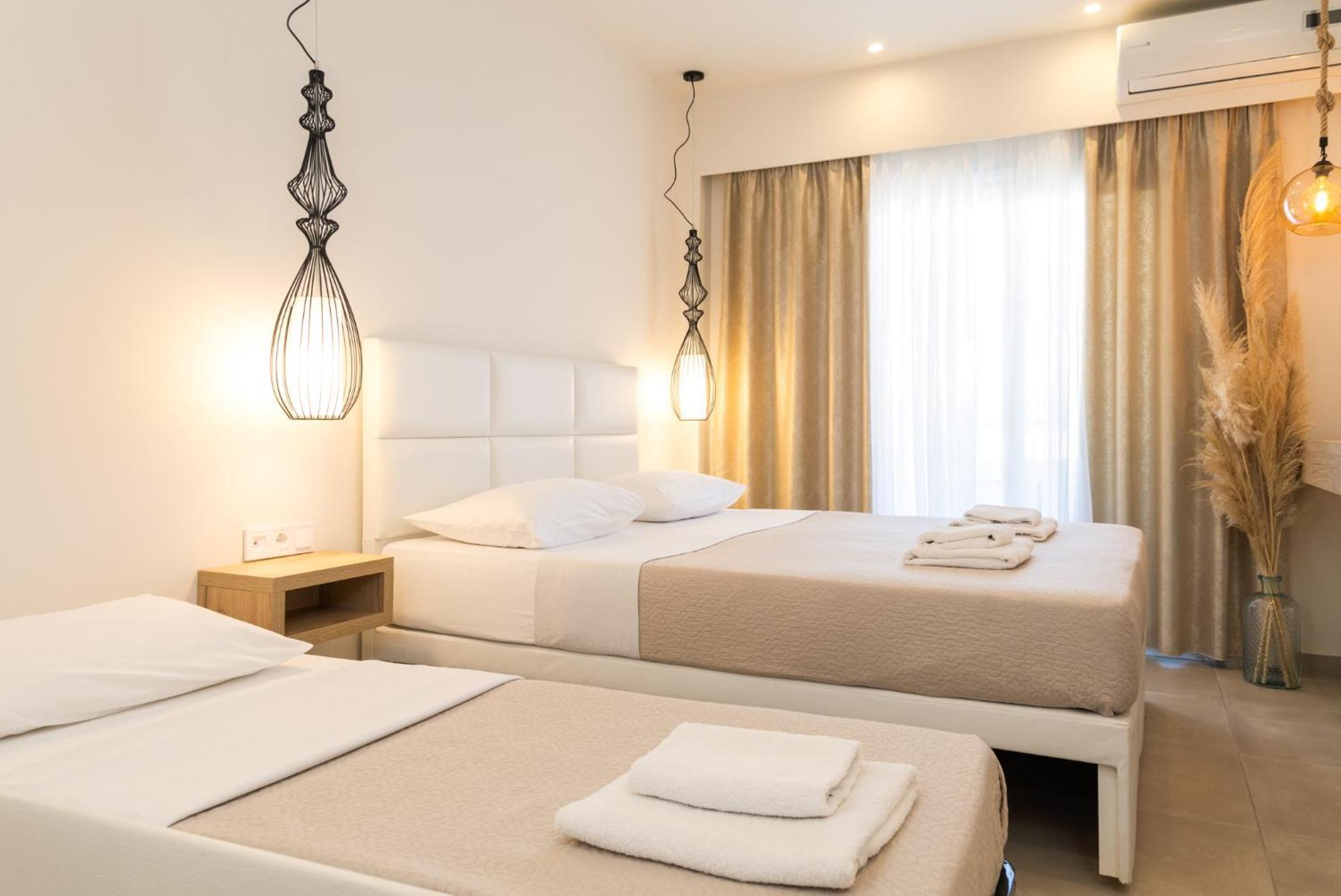 Mystery Suites And Apartments Néoi Póroi Eksteriør bilde
